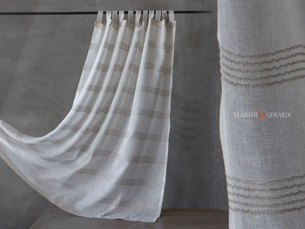 Tende a vetro casa montagna in lino garzato