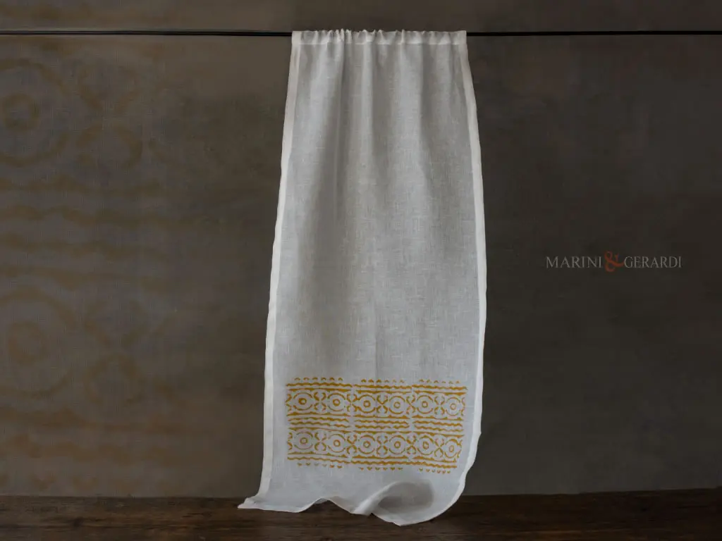 Tende a vetro su misura moderne orientale design bianco giallo