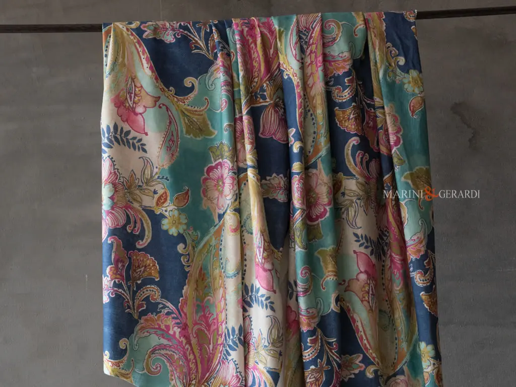 Tessuto per tende a metraggio a fiori blu rosso arancio