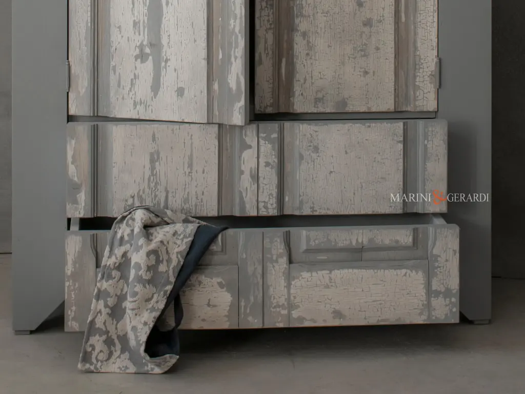 Armadio 2 ante shabby chic decapato unico originale - Marini e Gerardi