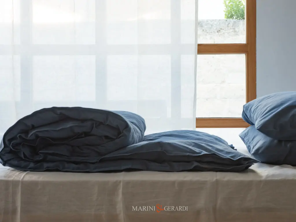 Copripiumino singolo moderno cotone stropicciato blu savoia