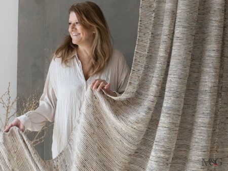 Tende in seta per salone collezione moderna di grande eleganza