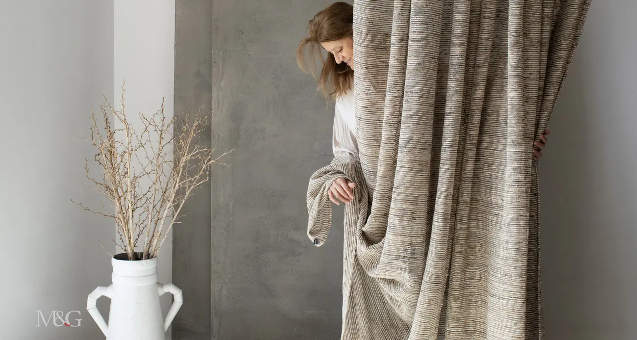 Collezione tende eleganti per salone in pura seta