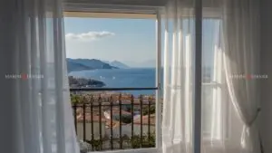 Tende per casa al mare magia del blu