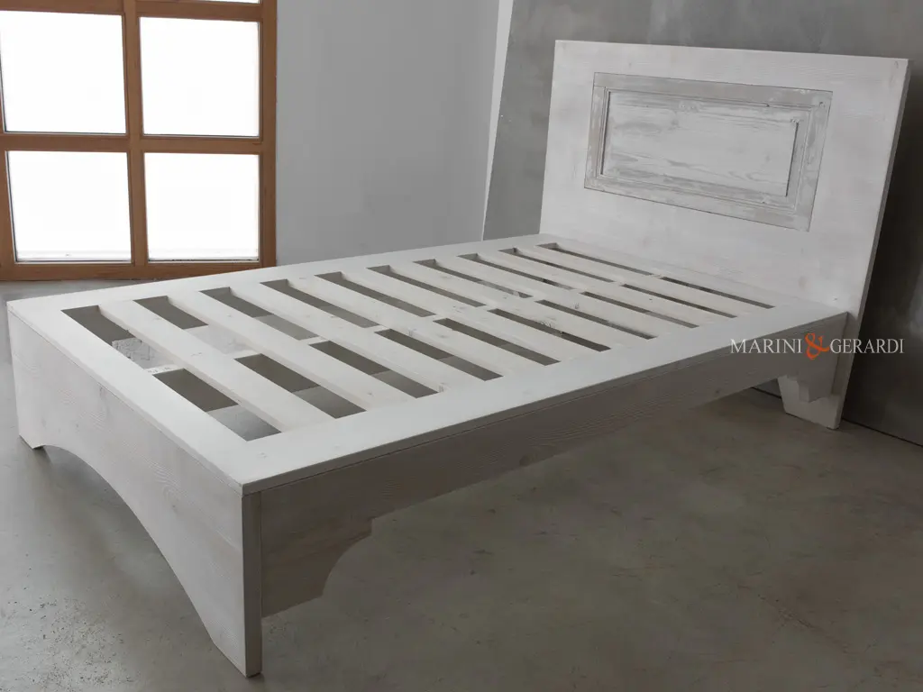 Testiera letto shabby doghe in legno