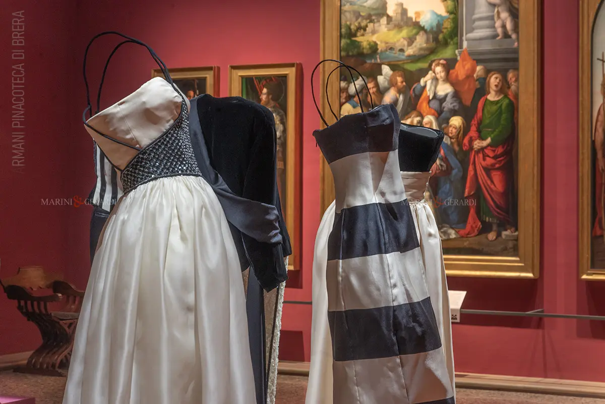 Giorgio armani per amore pinacoteca brera milano abiti donna