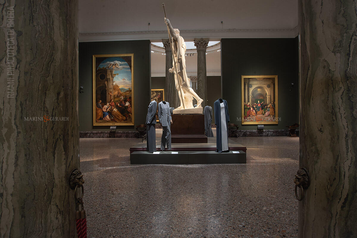 Giorgio armani pinacoteca brera milano mostra interno
