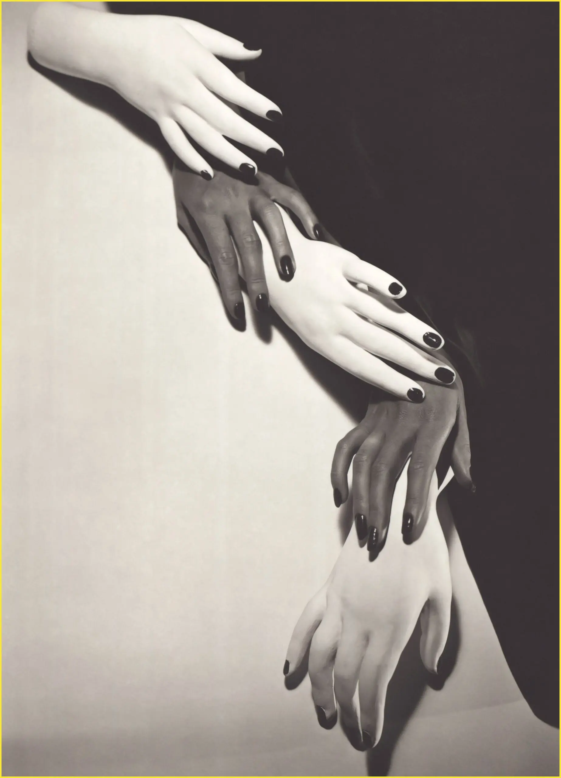 Hands hands hands (new york 1941 di horst p horst